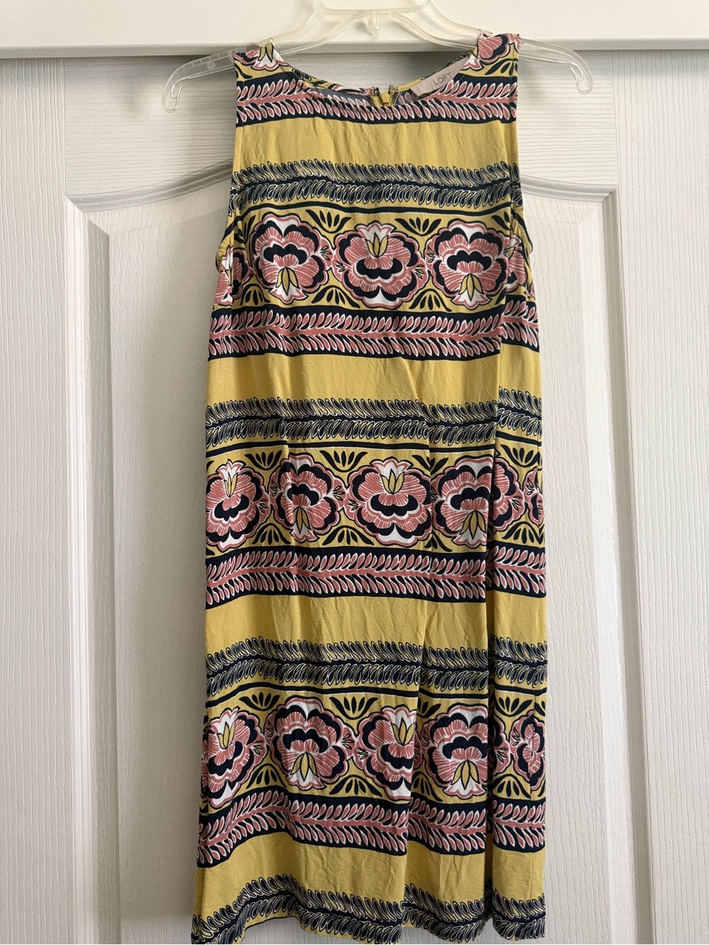 LOFT Women’s Shift dress Small